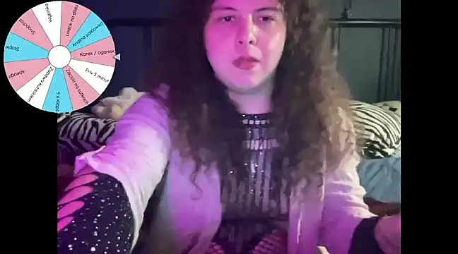 Snapshot of Luna_Artemis chatting on 12/15/24, 09:42 Luna Artemis online show from 12/15/24, 09:42