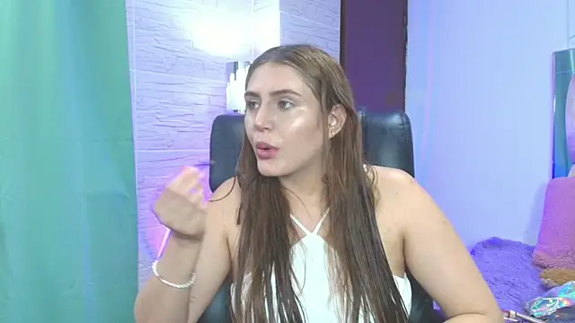 Snapshot of dakota_Robbins_ chatting on 09/27/25, 08:25 dakota Robbins online show from 09/27/25, 08:25