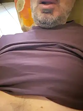 1talianBeutifulCock online show from 04/10/26, 11:59