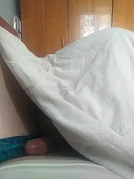 szakal3 online show from 03/25/26, 09:37