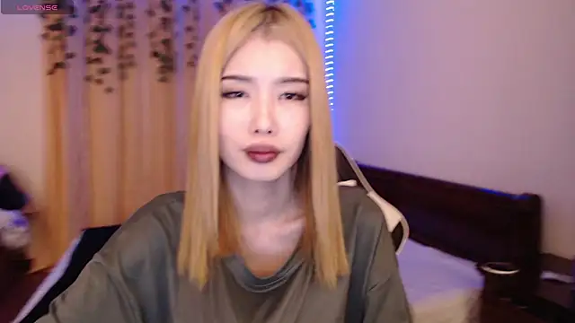 Velvetsky 1 online show from 01/21/25, 03:21