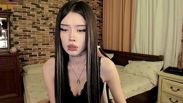 Velvetsky 1 online show from 11/17/25, 07:19