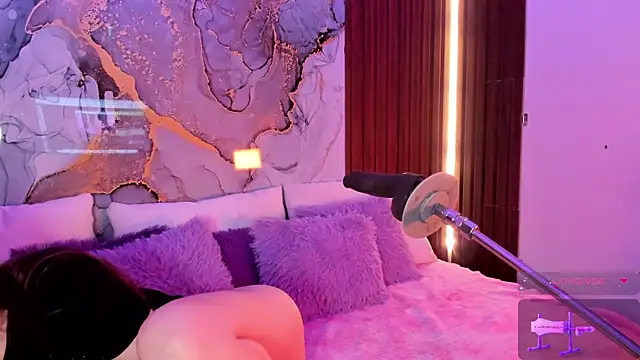 centaurigirl online show from 11/13/25, 03:38