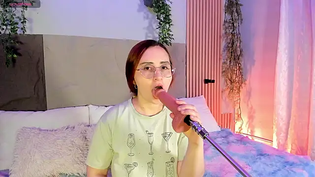 centaurigirl online show from 03/15/26, 11:00