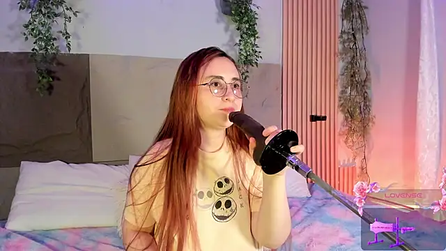 centaurigirl online show from 03/28/26, 04:45