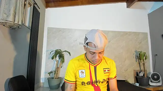 ada-brooke online show from 02/18/25, 03:42