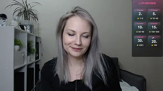 Sunny bunny6 online show from 12/16/24, 04:05