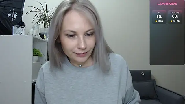 Sunny bunny6 online show from 12/18/24, 05:37