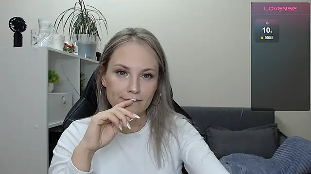 Sunny bunny6 online show from 01/20/25, 06:21