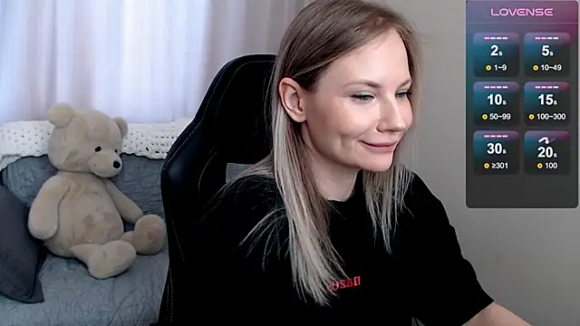 Sunny bunny6 online show from 03/30/26, 05:08