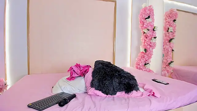 Roxxana-queen online show from 09/27/25, 07:52