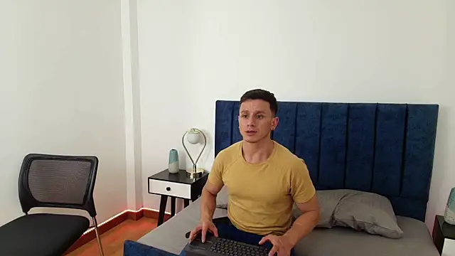 Andrewfalcon online show from 03/13/25, 07:06