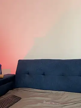 Andrewfalcon online show from 10/11/25, 08:07