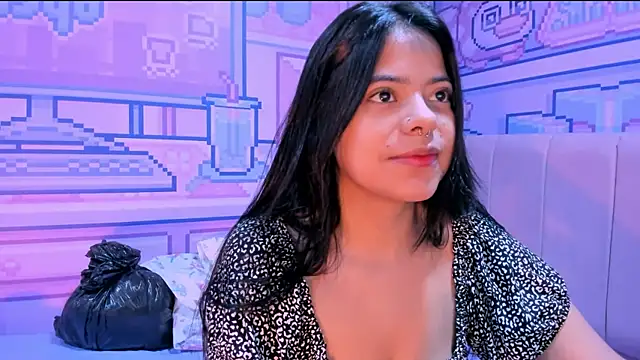 Snapshot of _18alice chatting on 12/04/24, 07:17 18alice online show from 12/04/24, 07:17