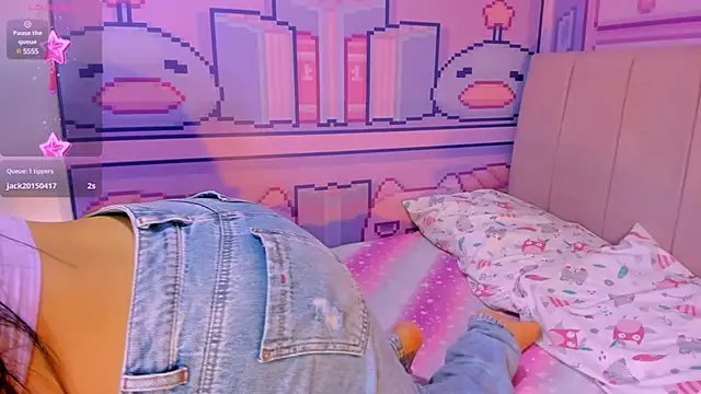 Snapshot of _18alice chatting on 12/21/24, 02:41 18alice online show from 12/21/24, 02:41