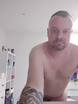 mikaaaaase online show from 02/28/26, 08:04