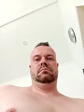 mikaaaaase online show from 04/22/26, 12:28