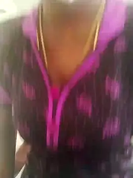 Snapshot of Preethytamilsexy chatting on 02/16/25, 06:21 Preethytamilsexy online show from 02/16/25, 06:21