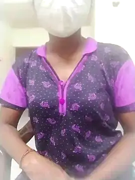 Snapshot of Preethytamilsexy chatting on 03/04/25, 02:53 Preethytamilsexy online show from 03/04/25, 02:53