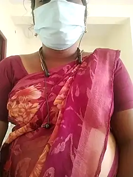 Snapshot of Preethytamilsexy chatting on 07/10/26, 06:28 Preethytamilsexy online show from 07/10/26, 06:28