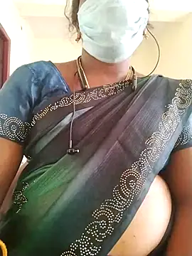 Snapshot of Preethytamilsexy chatting on 07/21/26, 07:11 Preethytamilsexy online show from 07/21/26, 07:11