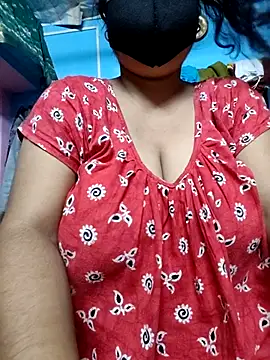 Snapshot of BERRY_00 chatting on 09/18/25, 10:17 BERRY 00 online show from 09/18/25, 10:17