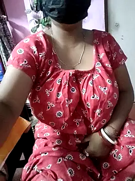 BERRY 00 online show from 04/13/26, 09:26