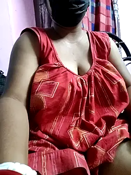 BERRY 00 online show from 05/11/26, 06:27