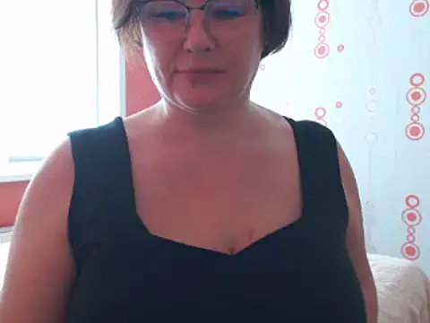 Nora Star online show from 03/08/25, 09:06