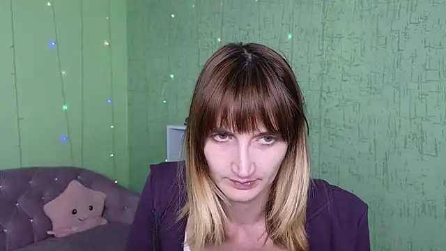Nika Kitten online show from 05/04/26, 11:06
