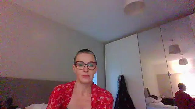 Snapshot of ELEGANT-ARIA36 chatting on 01/09/25, 08:34 ELEGANT-ARIA36 online show from 01/09/25, 08:34