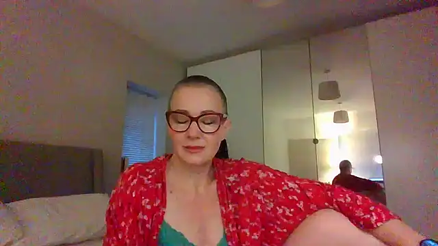 Snapshot of ELEGANT-ARIA36 chatting on 01/21/25, 08:08 ELEGANT-ARIA36 online show from 01/21/25, 08:08