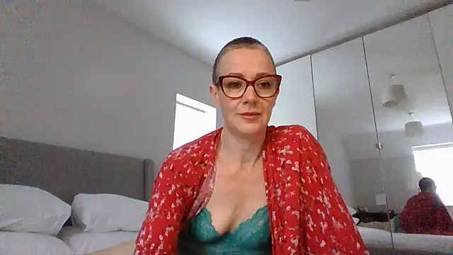 Snapshot of ELEGANT-ARIA36 chatting on 01/29/25, 11:20 ELEGANT-ARIA36 online show from 01/29/25, 11:20