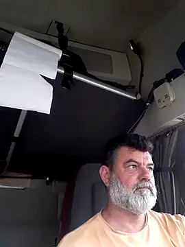 Billy72 online show from 06/01/26, 04:31
