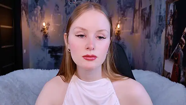 Snapshot of VivienLeeigh chatting on 11/29/25, 01:25 VivienLeeigh online show from 11/29/25, 01:25