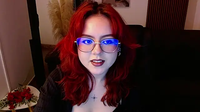 Snapshot of crimson_tati_ chatting on 03/05/25, 05:07 crimson tati online show from 03/05/25, 05:07