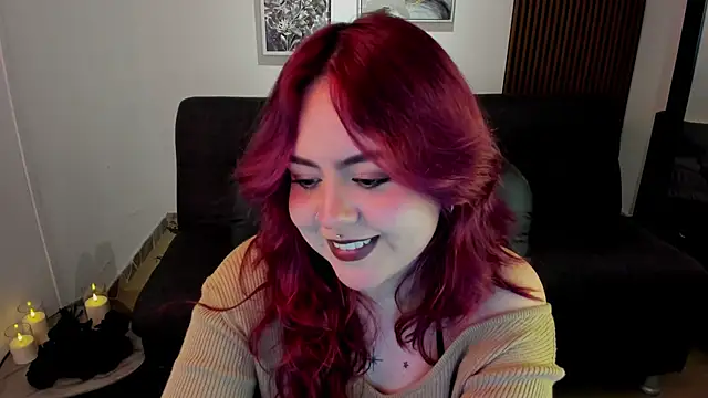 Snapshot of crimson_tati_ chatting on 10/07/25, 03:04 crimson tati online show from 10/07/25, 03:04