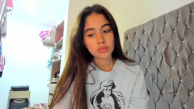 AriaMontgomery online show from 01/13/25, 09:08