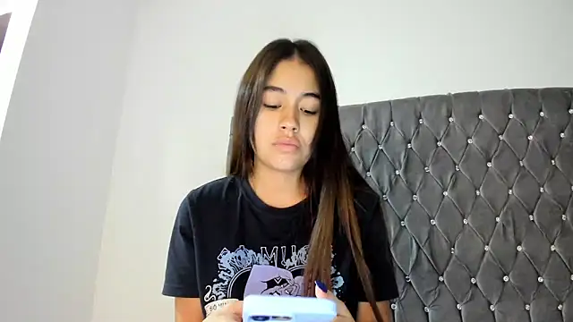 AriaMontgomery online show from 01/25/25, 05:29