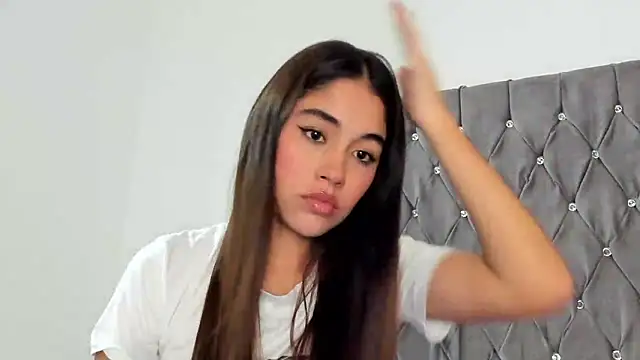 AriaMontgomery online show from 01/28/25, 04:29