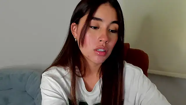 AriaMontgomery online show from 02/01/25, 03:08