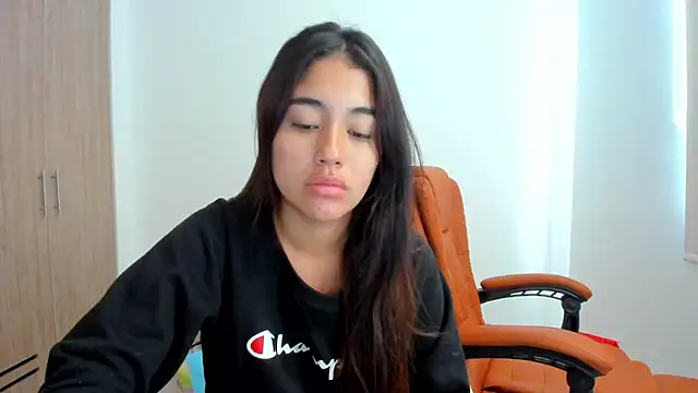 AriaMontgomery online show from 02/28/25, 03:04