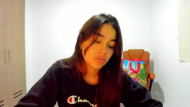 AriaMontgomery online show from 03/02/25, 09:32