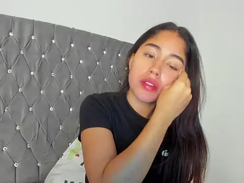 AriaMontgomery online show from 09/12/25, 04:01