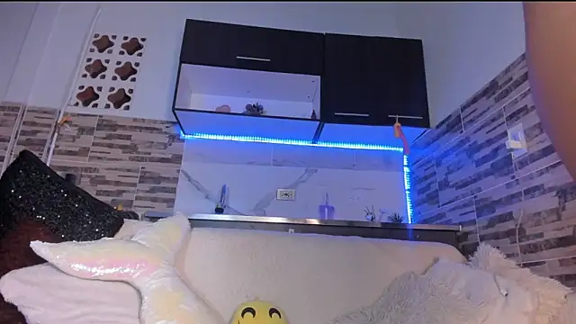 Snapshot of Anastasia2023 chatting on 01/04/25, 05:58 Anastasia2023 online show from 01/04/25, 05:58