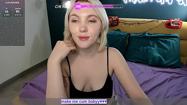 Fluffy Monica online show from 12/27/24, 08:13