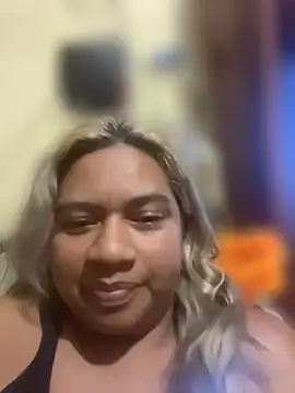 Snapshot of DanielitaWM chatting on 04/14/26, 05:02 DanielitaWM online show from 04/14/26, 05:02