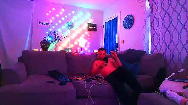 Snapshot of onlym4m chatting on 03/19/25, 05:17 onlym4m online show from 03/19/25, 05:17