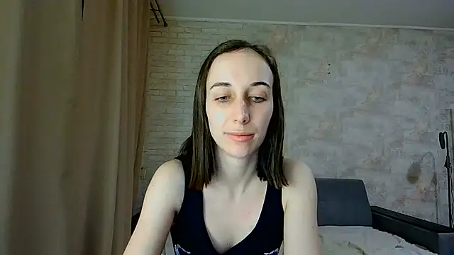 Snapshot of Anika_bloom chatting on 07/16/26, 10:27 Anika bloom online show from 07/16/26, 10:27
