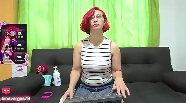 Snapshot of lenavargas79 chatting on 01/12/25, 03:57 lenavargas79 online show from 01/12/25, 03:57